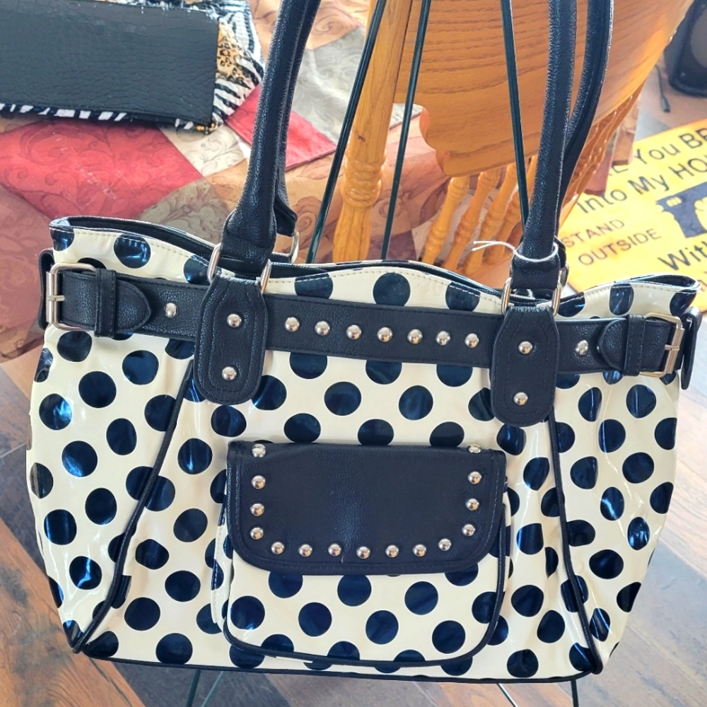 PURSE
